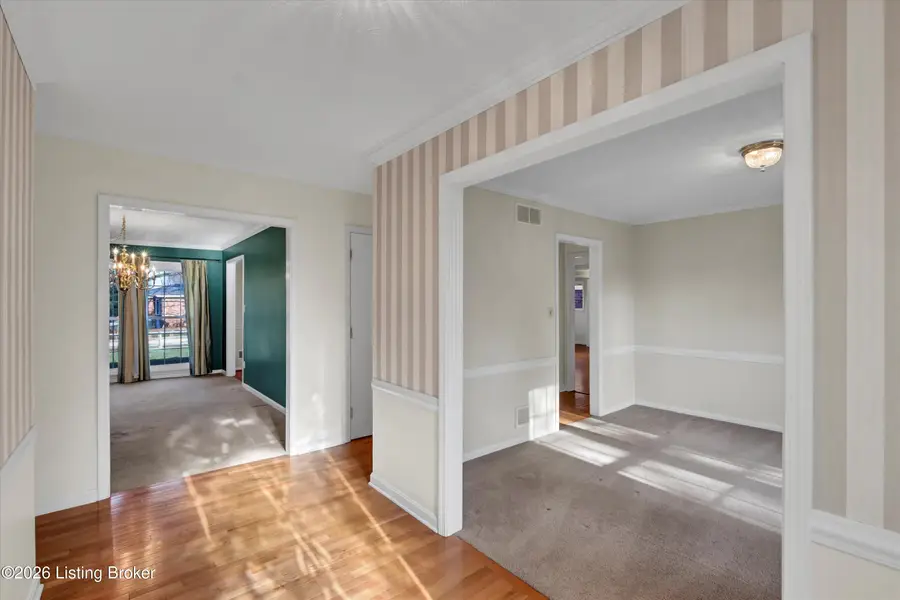 10509 Lawrencekirk Ct, Louisville, KY 40243 - Image #3