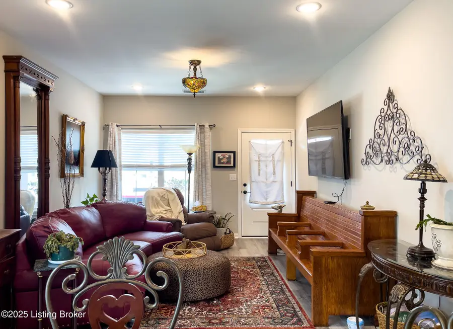 809 Rosemary Ln, La Grange, KY 40031 - #2