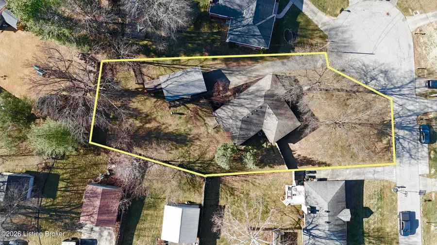 3706 Modesto Rd, Jeffersontown, KY 40299 - Image #2