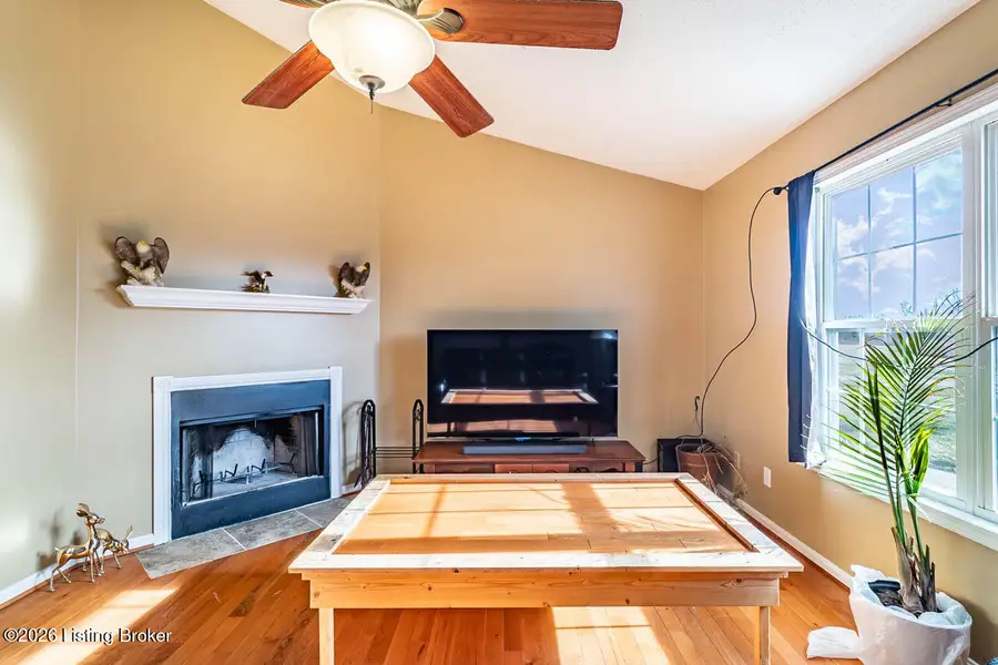 136 Hanlon Ct, Bedford, KY 40006 - Image #3