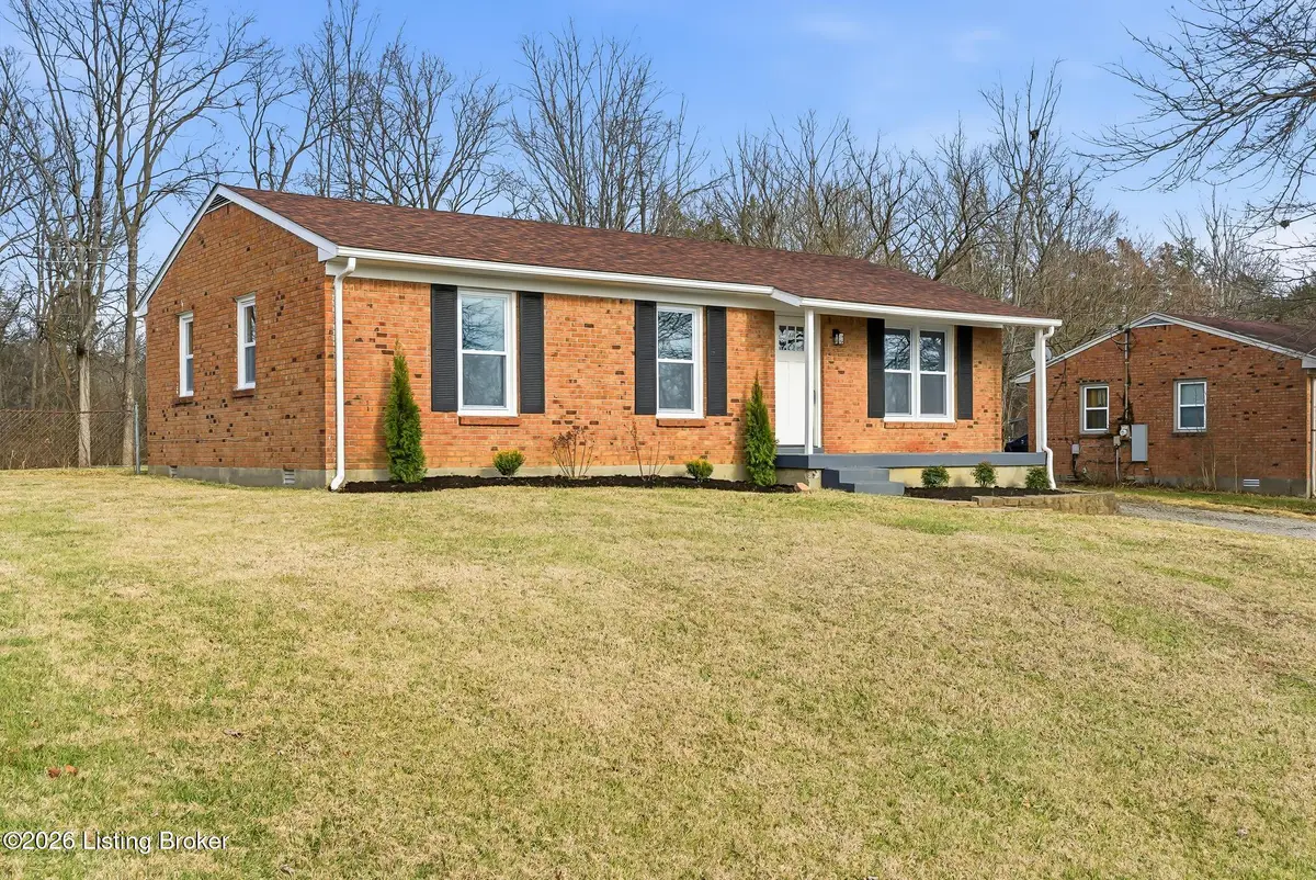 1005 E Mailback Way, Crestwood, KY 40014 - Image #1