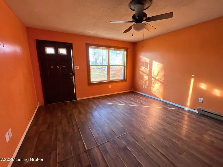 62 Pace Ln, Hardin, KY 42048 - Image #2