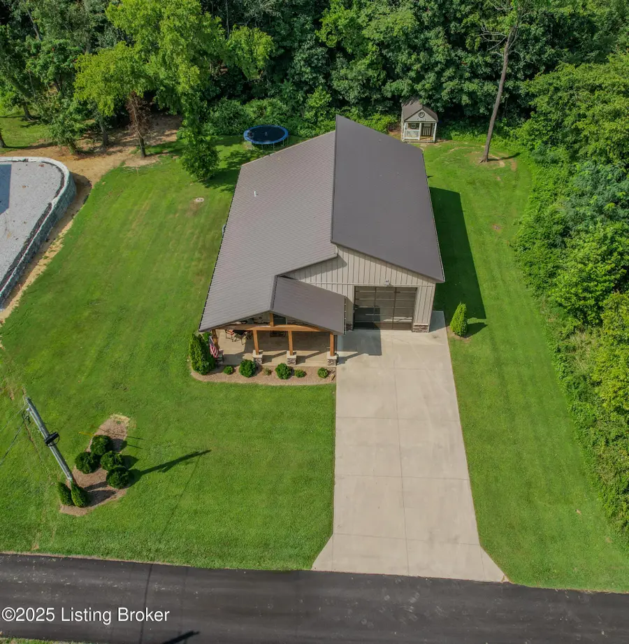 167 Lake Of The Woods Loop, Hardinsburg, KY 40143 - Image #3