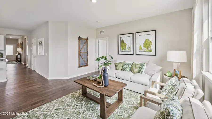 8107 Cedar Meadows Ln, Louisville, KY 40229 - Image #3