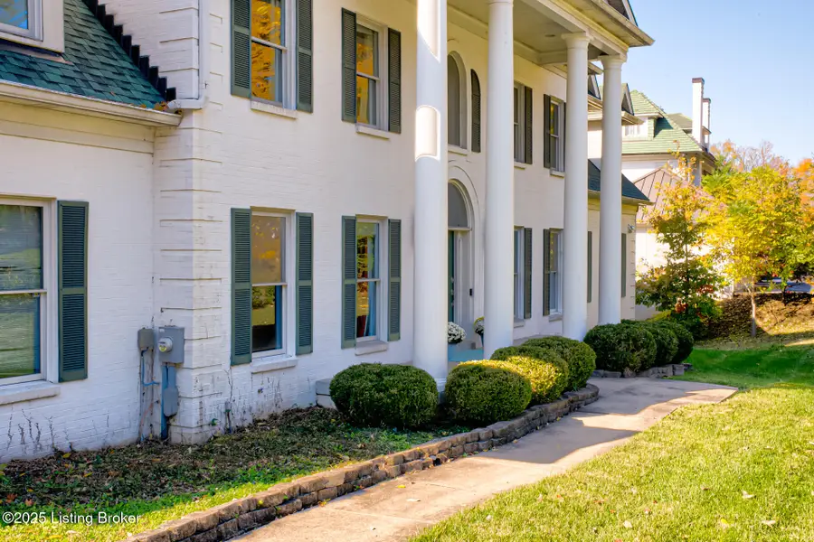 1730 Cherokee Terrace, Louisville, KY 40205 - Image #2