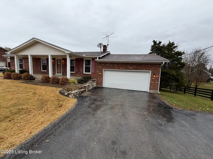 378 Dawson Hill Rd, Louisville, KY 40299 - Image #3