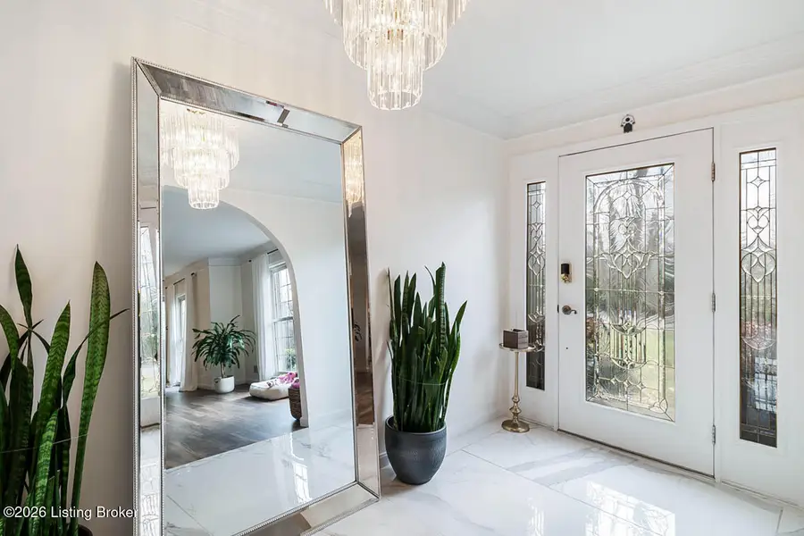 7803 Brownsboro Rd, Louisville, KY 40241 - Image #2