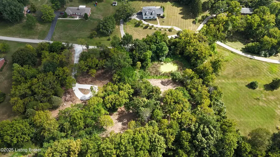 1805 Wildbriar Ct, La Grange, KY 40031 - #3