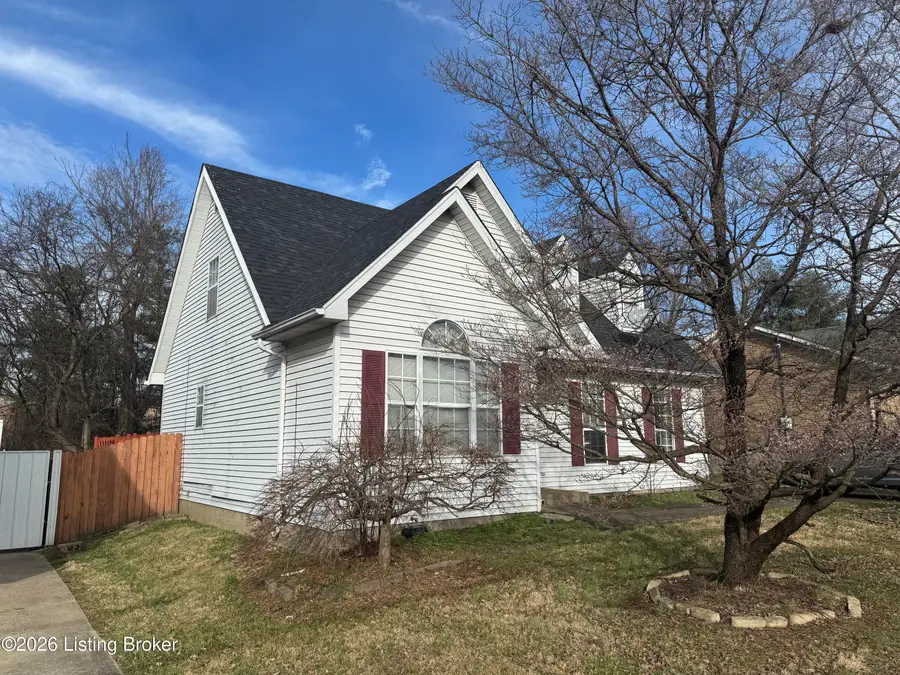 5911 Midnight Ln, Louisville, KY 40229 - Image #2