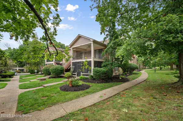 10339 Shelbyville Rd, Louisville, KY 40223