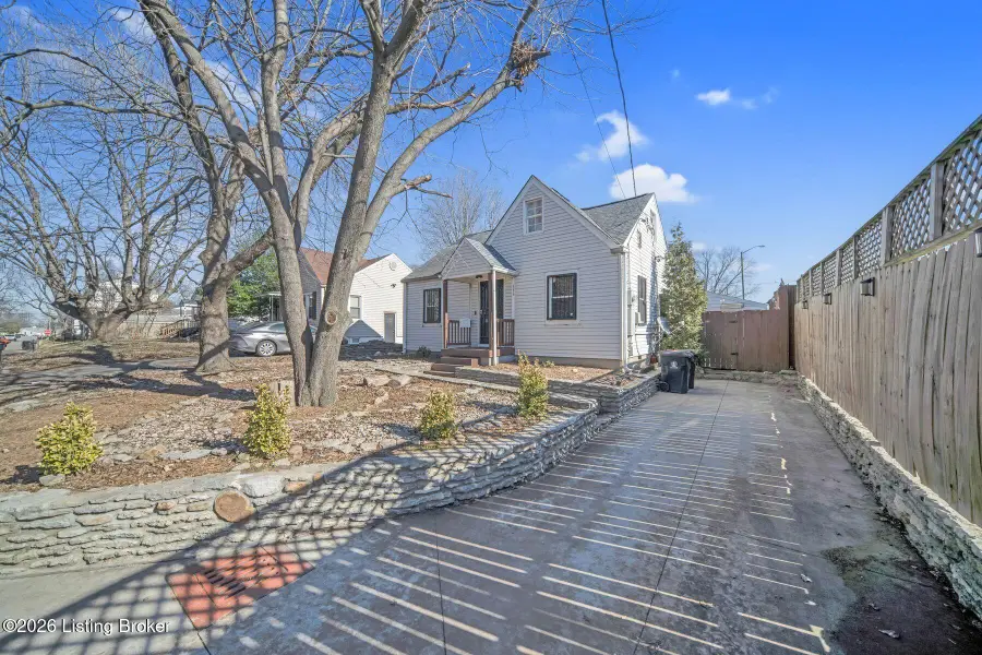2225 Fort St, Louisville, KY 40217 - Image #2