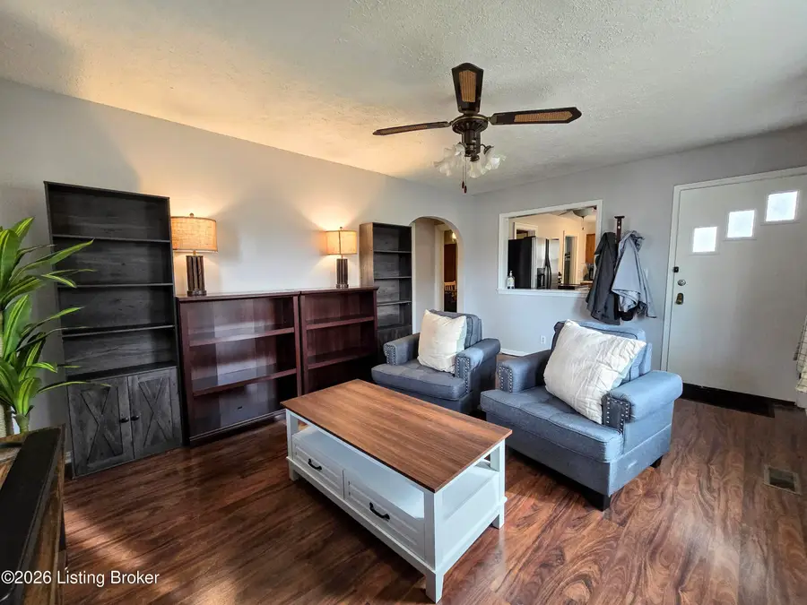 5565 Bruce Ave, Louisville, KY 40214 - #2