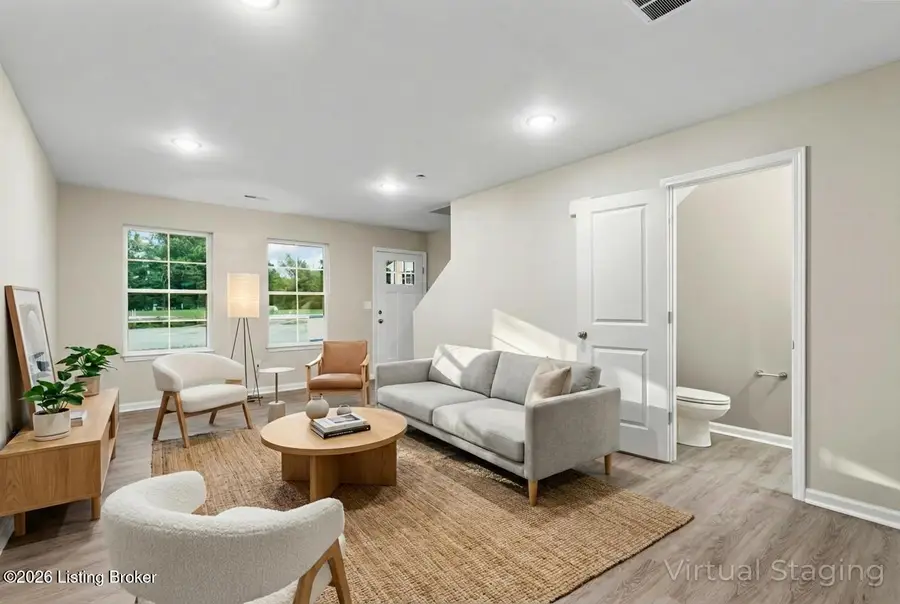 3212 Maldon Ct, Louisville, KY 40216 - #2