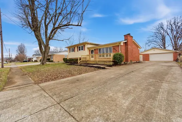 8712 Cottingham Way, Louisville, KY 40258