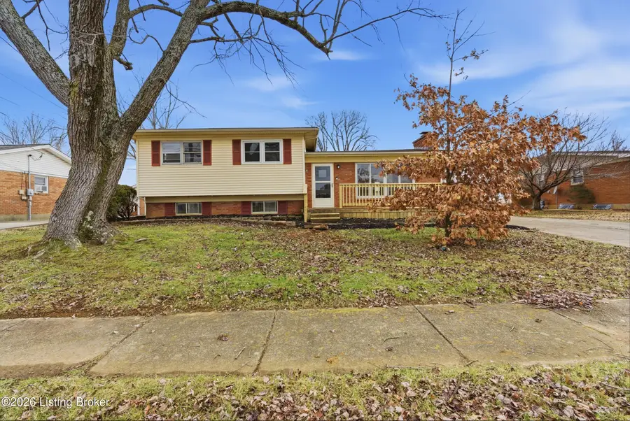 8712 Cottingham Way, Louisville, KY 40258 - Image #2