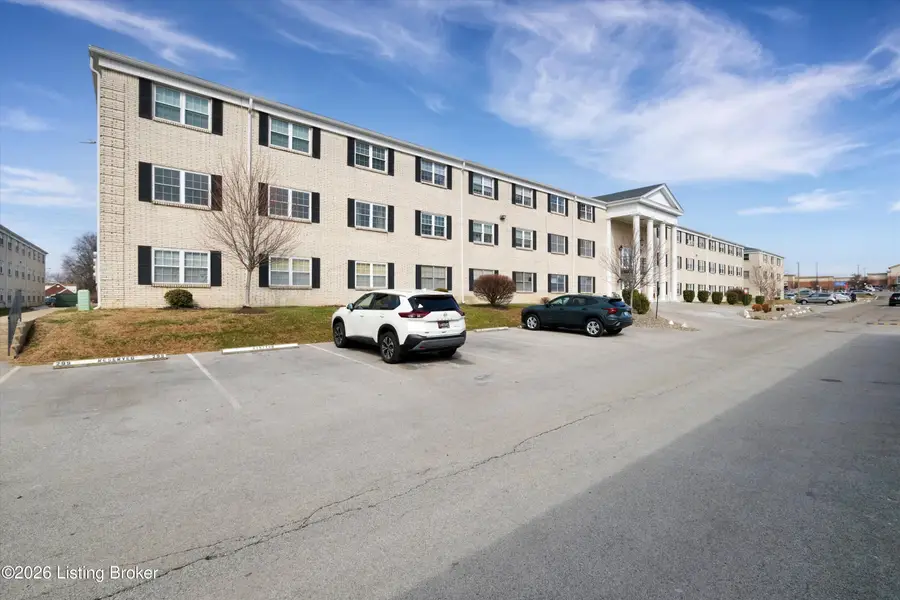 306 El Conquistador Pl, Louisville, KY 40220 - #3