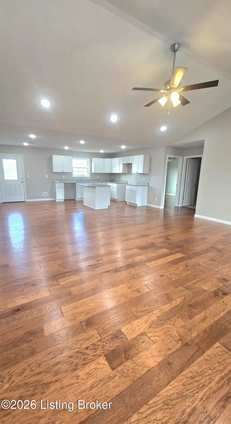 7050 Loretto Rd, Bardstown, KY 40004 - #3