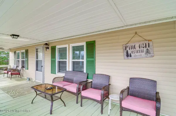 90 Cart Bell Ridge Rd, Monticello, KY 42633