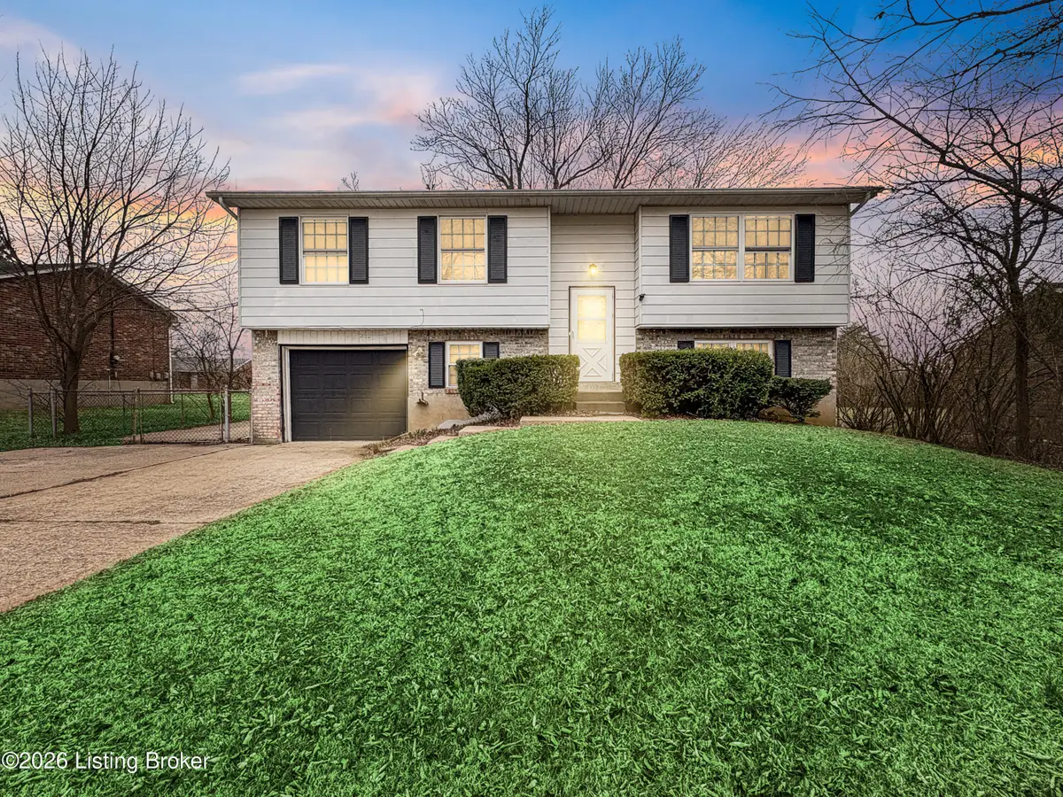 547 Wyandot Ct, Radcliff, KY 40160 - #1