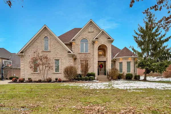 7627 Ashleywood Dr, Louisville, KY 40241