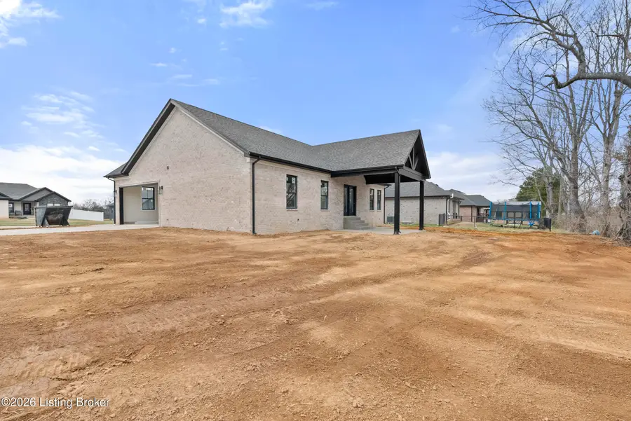 104 Glenda Elaine Dr, Mount Washington, KY 40047 - Image #3