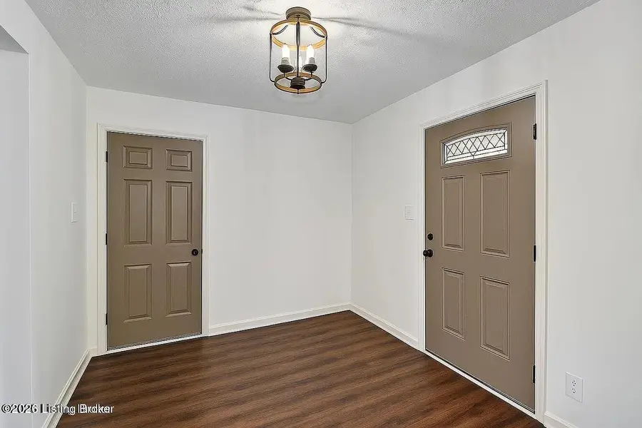 55 3rd St, Elizabethtown, KY 42701 - Image #2