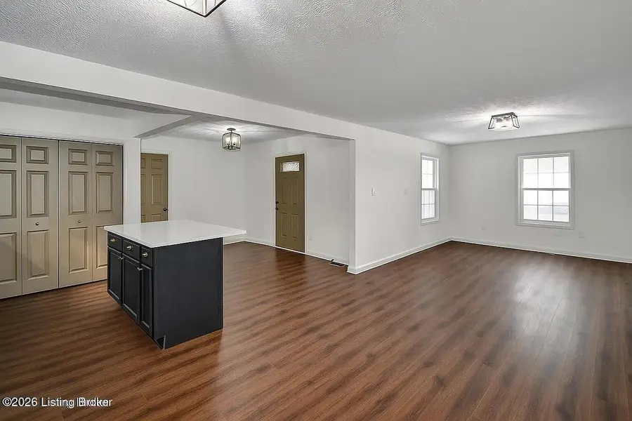 55 3rd St, Elizabethtown, KY 42701 - Image #3