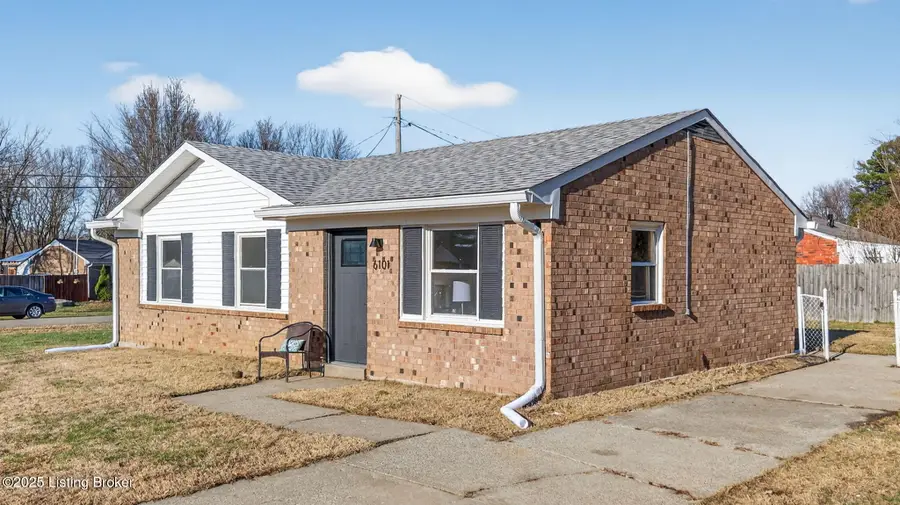 6101 Toebbe Ln, Louisville, KY 40229 - #3