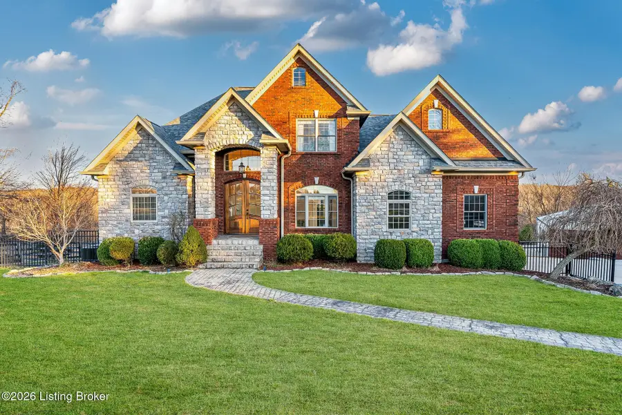 457 Grand Ave, Shepherdsville, KY 40165 - #2