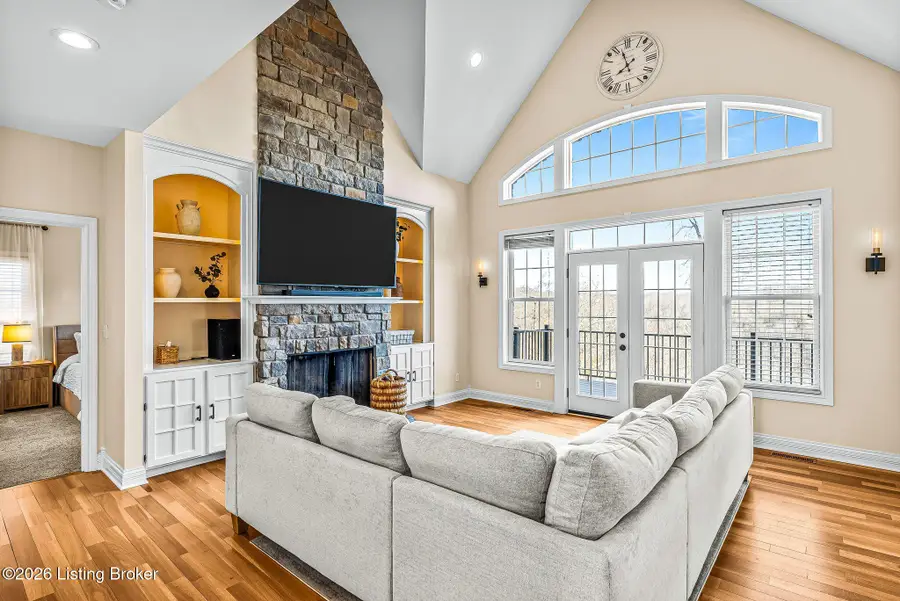 457 Grand Ave, Shepherdsville, KY 40165 - #3