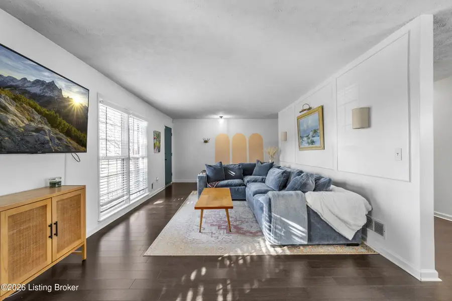 4109 Landside Dr, Louisville, KY 40220 - #2