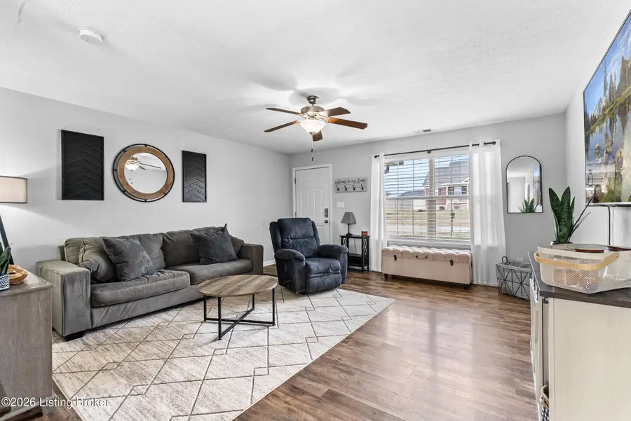 253 Crossfield Dr, Mount Washington, KY 40047 - Image #3