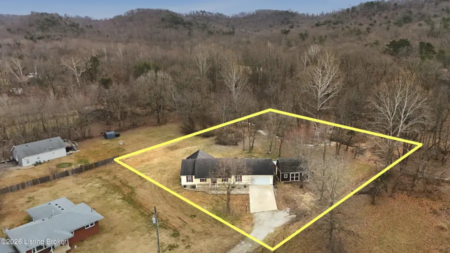 11515 Scott Mills Rd, Fairdale, KY 40118 - Image #2