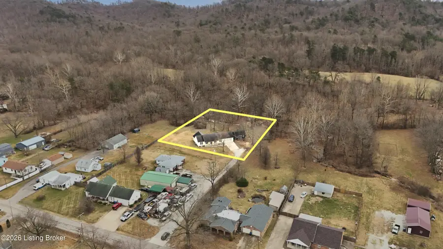 11515 Scott Mills Rd, Fairdale, KY 40118 - Image #3