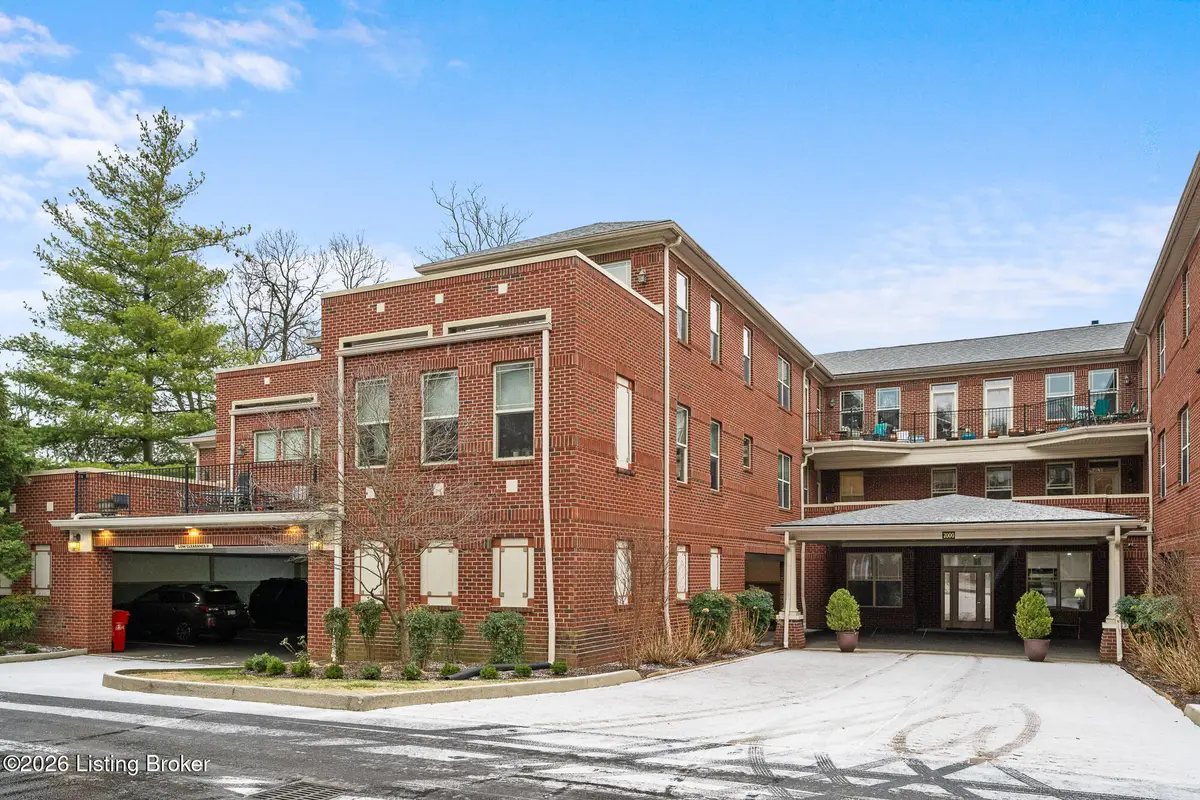 2000 Lancashire Ave #102, Louisville, KY 40205 - Image #1