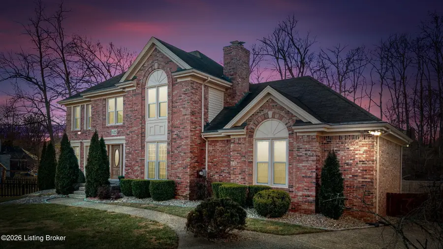 1125 Blackthorn Rd, Louisville, KY 40299 - #3