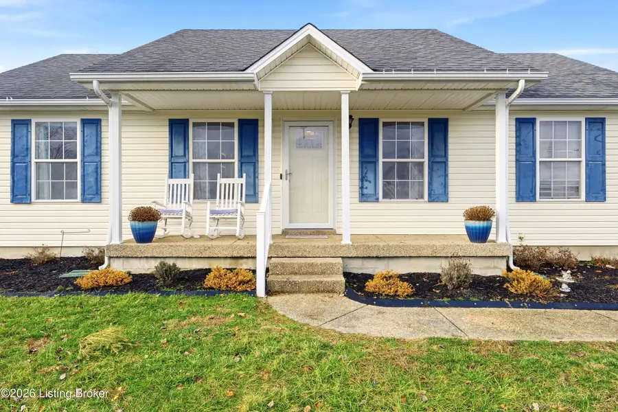 291 Lakes Of Dogwood Blvd, Shepherdsville, KY 40165 - Image #3