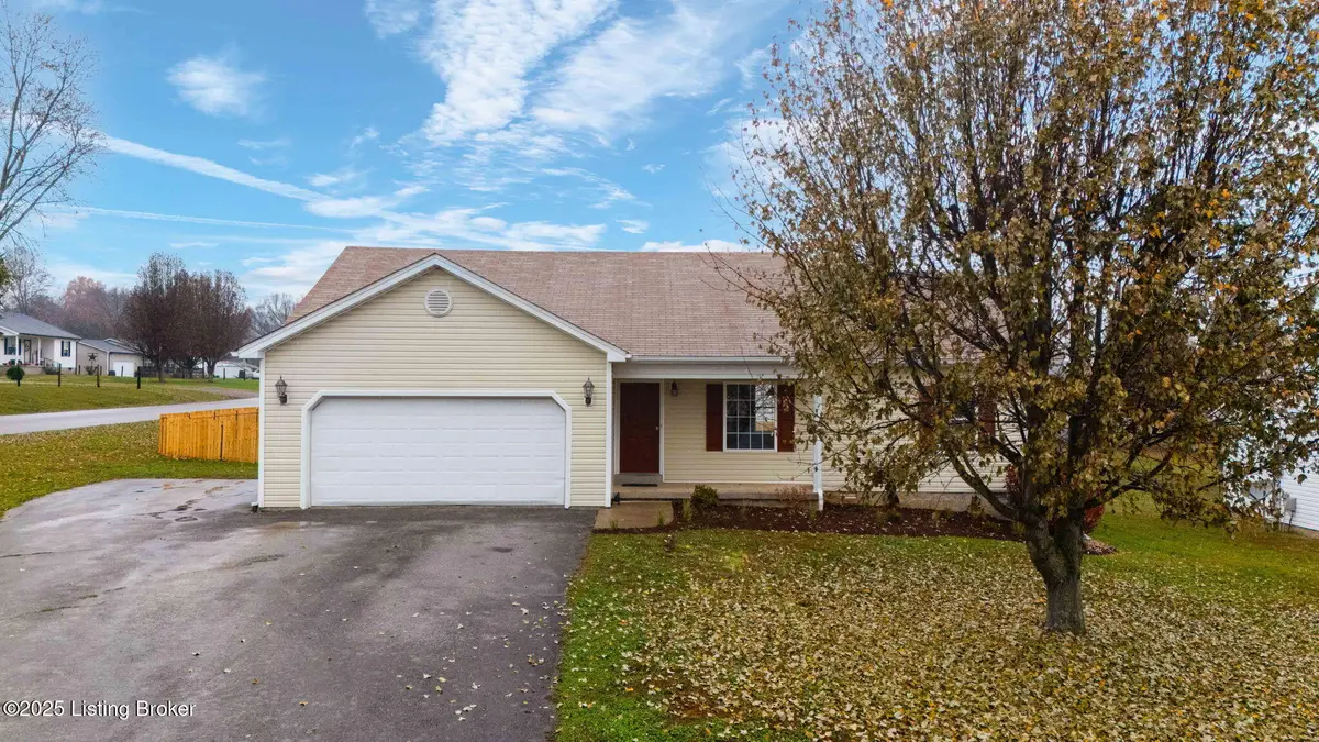 1201 Salem Cir, Bowling Green, KY 42101 - Image #1