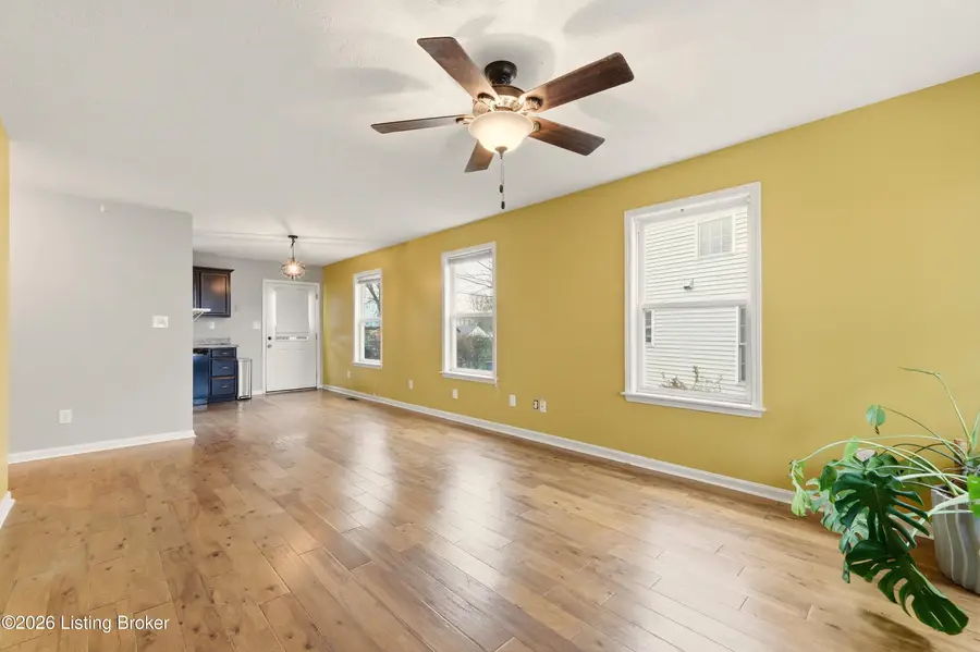 812 Goullon Ct, Louisville, KY 40204 - Image #3