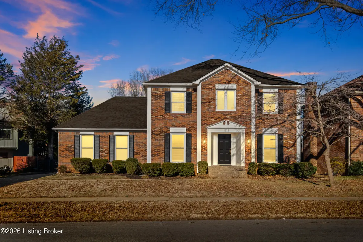 1811 Bainbridge Row Dr, Louisville, KY 40207 - Image #1