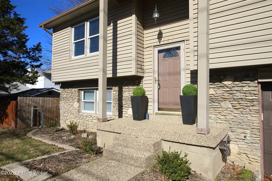 9323 Willowwood Way, Louisville, KY 40299 - #2