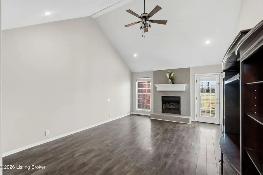 8301 Charleston Way, Shelbyville, KY 40065 - Image #3