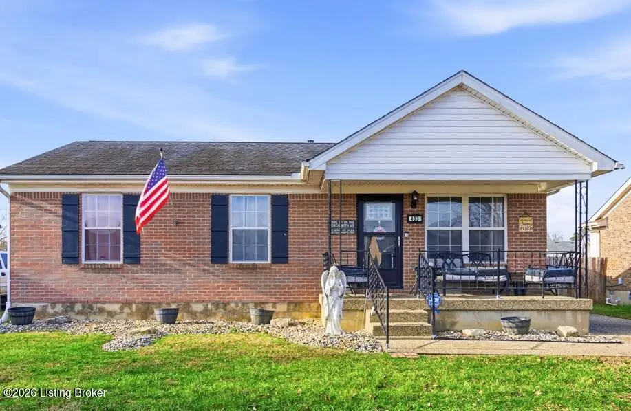 403 Tecumseh Dr, Shepherdsville, KY 40165 - Image #1