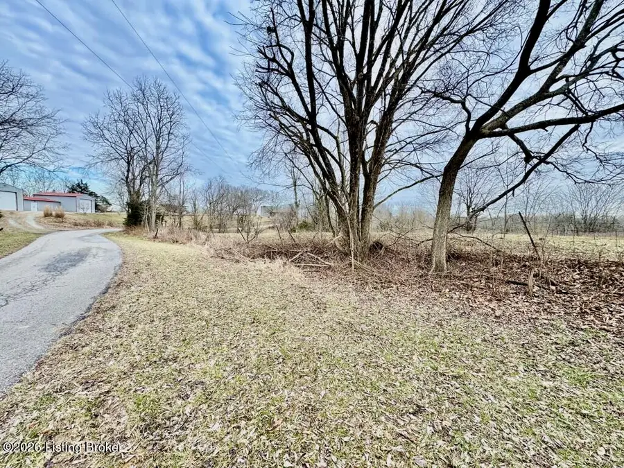 1701 Royalty Ridge Rd, Willisburg, KY 40078 - #2