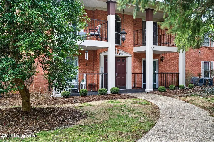 1306 Forest Park Rd, Louisville, KY 40223 - #2