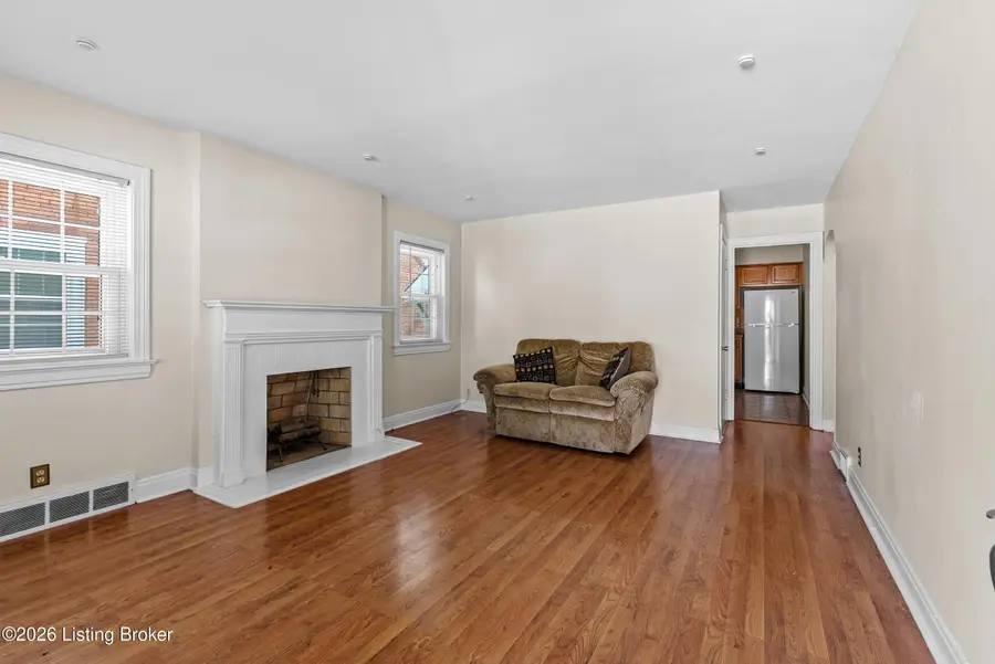 726 Parkway Dr, Louisville, KY 40217 - Image #3