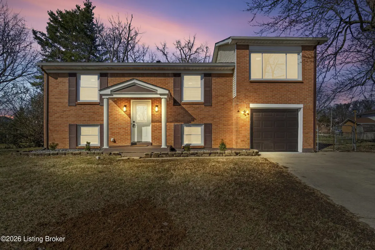 269 Senate Cir, Radcliff, KY 40160 - #1