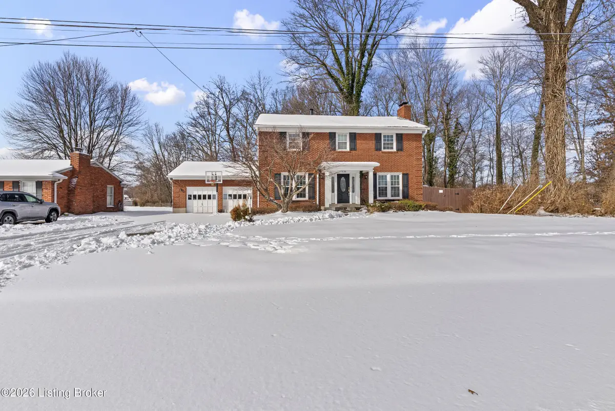 4100 Roxbury Rd, Louisville, KY 40218 - Image #1