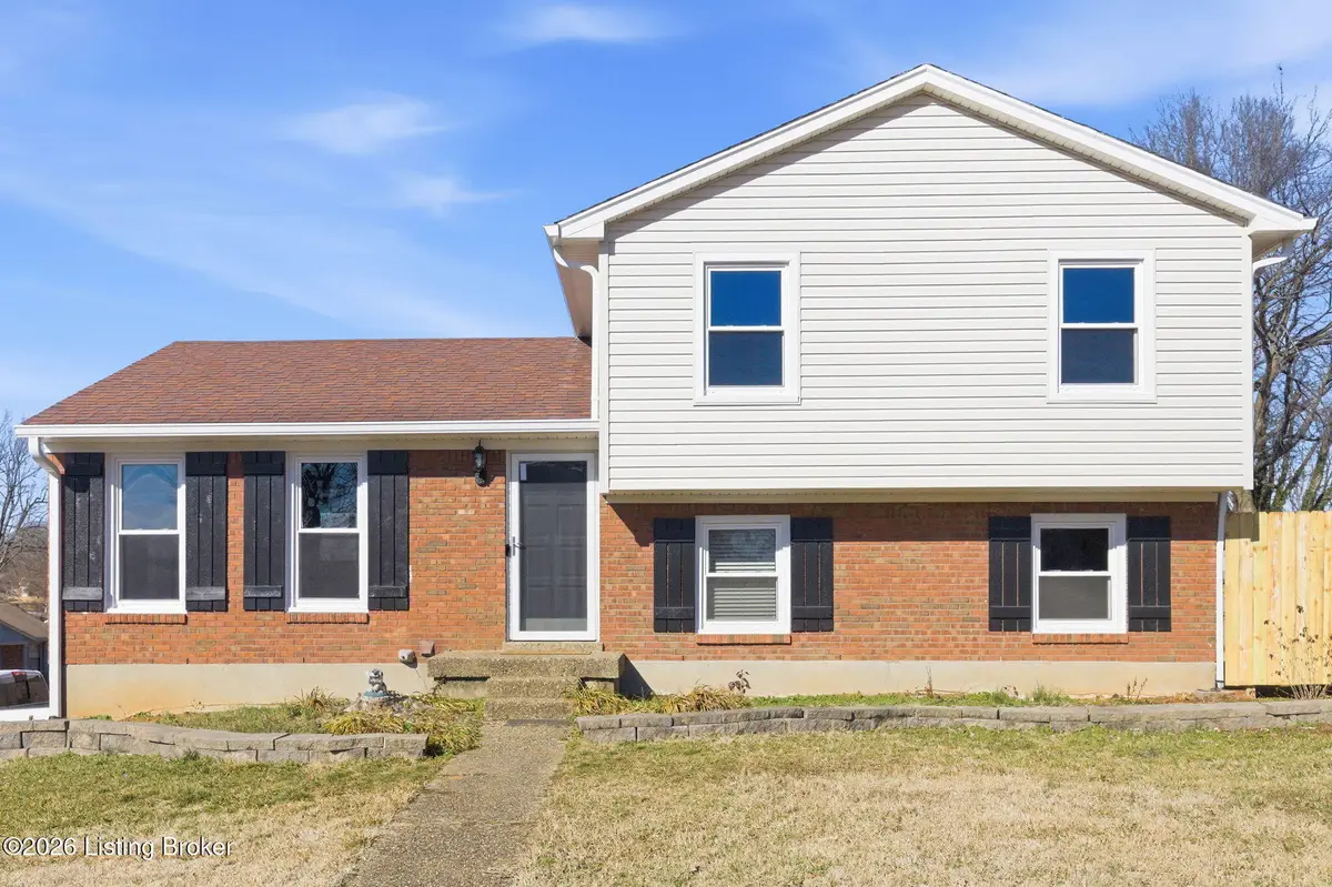 8007 Cloverport Ct, Louisville, KY 40228 - #1