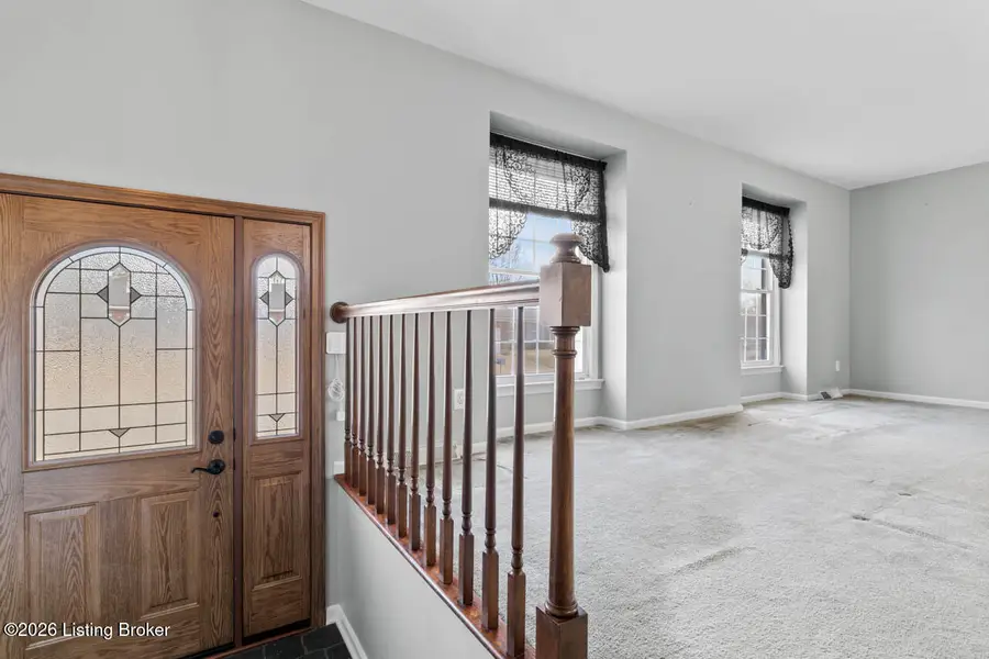 113 Farrington Dr, New Albany, IN 47150 - Image #3